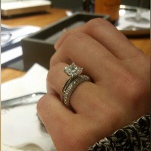 Elegant Silver Diamond Ring Set